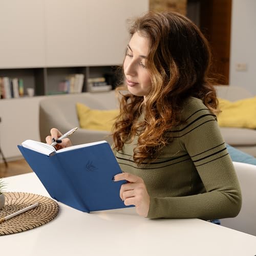 Clever Fox One Line A Day Journal – 5-Year Memory Notebook – Daily Time Capsule Diary for Women & Men –Five-Year Day-by-Day Planner (Mystic Blue) - color: Mystic Blue