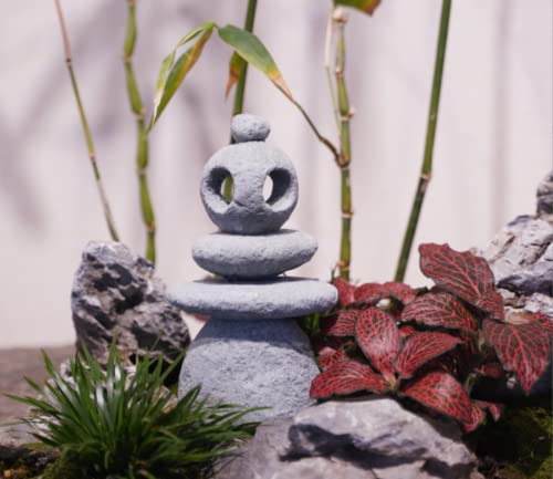 Japanese Pagoda Stone Lantern, Stacked Stone Sculpture Fairy Garden Accessories Outdoor Statue Meditation Zen Garden Decor