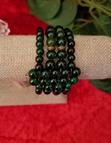 Handmade Beaded Cuff Bracelet - color: green