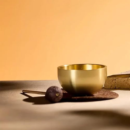 Mini Tibetan Singing Bowl Set Handmade Meditation Tool with Mallet and Cushion Portable Angel Sound Bowl for Stress and Relaxation (Gold, 4X2.3CM)