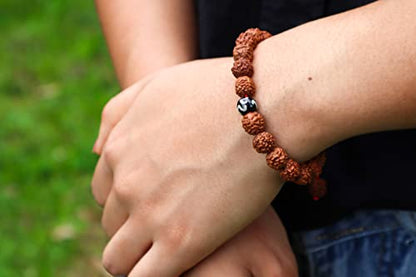 Hands of Tibet Tibetan Mala Rudraksha Seed Wrist Mala Bracelet with Carved Om Mani Conch Shell Spacer Free Silk Pouch