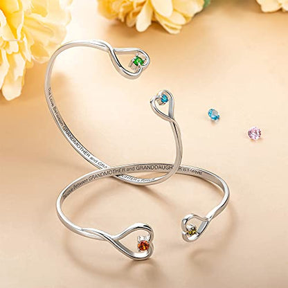callie Personalized Women Bracelet, Family Bracelet Mother's Day Birthday Gifts for Mom Grandma Wife - color: Brass