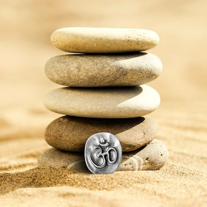 20 Pcs Om Symbol Meditation Tokens Bulk Set - Yoga Studio Gifts for Students, Mindfulness Practice Charms, Spiritual Pocket Coins for Good Luck & Inner Peace (Antique Silver)