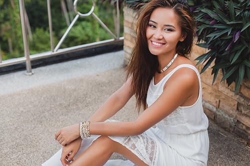 SPUNKYsoul Beaded Stretch Bracelet Set – Multi-Piece Stackable Fashion Bracelet Collection, Elastic Fit, Minimalist Boho Jewelry for Everyday Wear - style: White and Gold
