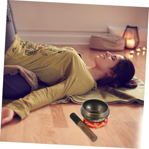 Tibetan Singing Bowl Handcrafted Meditation Accessory with Mallet for Yoga Mindfulness Relaxation and Buddhist Practice Random Color