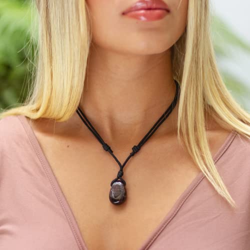 Luck Strings Garnet pendant necklace Spiritual jewelry men women Meditation Balance Grounding gemstone necklace