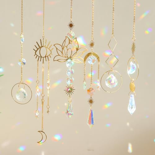 ilclviz Suncatcher Crystal Hanging Sun Catcher Prism with Chain Pendant Ornament Crystal Balls for Window - color: Gold C