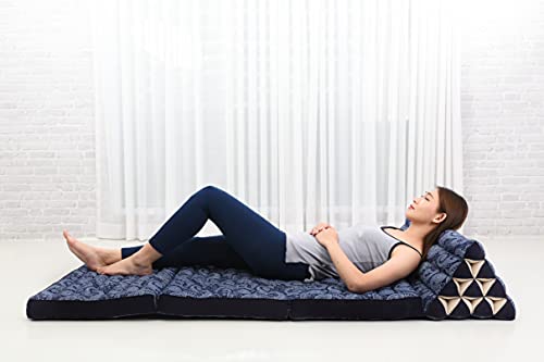 Leewadee 3-Fold Mat XXL with Triangle Cushion – Firm TV Pillow, Foldable Mattress with Cushion Made of Eco-Friendly Kapok, 67 x 31 inches, Blue White - color: Cbt1 - Blue, size: 3 seating segments XL