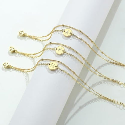 MONOZO Gold Initial Bracelets for Women Girls Jewelry Gifts Trendy - Dainty 18K Gold Plated Disc Monogram Letter A-Z Initial Bracelets for Women Girls Teens Personalized Letter Bracelet Birthday Gifts - color: Gold, style: O