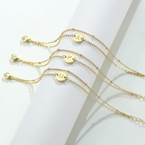 MONOZO Gold Initial Bracelets for Women Girls Jewelry Gifts Trendy - Dainty 18K Gold Plated Disc Monogram Letter A-Z Initial Bracelets for Women Girls Teens Personalized Letter Bracelet Birthday Gifts - color: Gold, style: Q