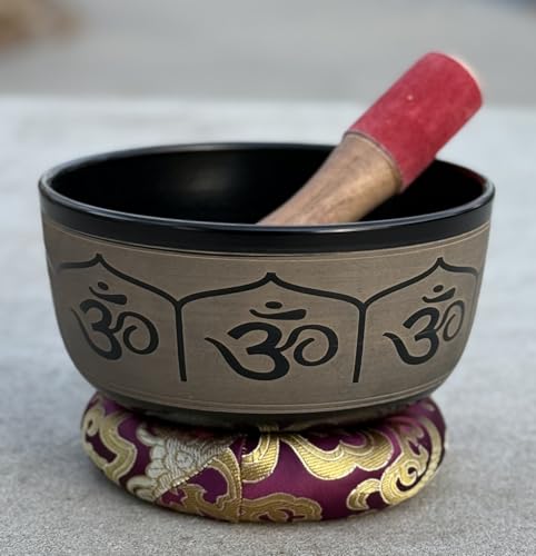 DharmaObjects Yoga Meditation 6 Inches OM Mantra Singing Bowl/Pad/Mallet Gift Set (Black) - color: Black, size: OM Mantra