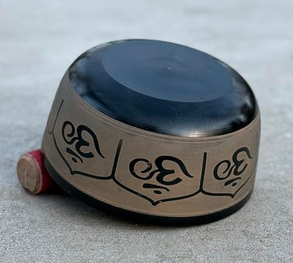 DharmaObjects Yoga Meditation 6 Inches OM Mantra Singing Bowl/Pad/Mallet Gift Set (Black) - color: Black, size: OM Mantra