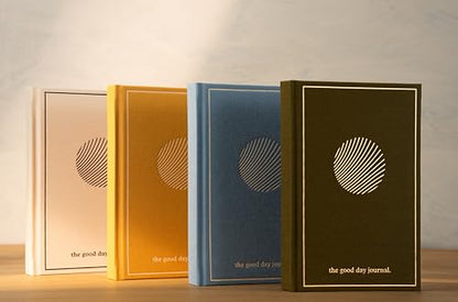 ANECDOTE. Gratitude Journal – The Good Day Journal for Happiness, Mindfulness and Reflection, Feel Happier and Less Stressed, Inspirational Daily Journal for Women & Men - Marigold - color: Yellow