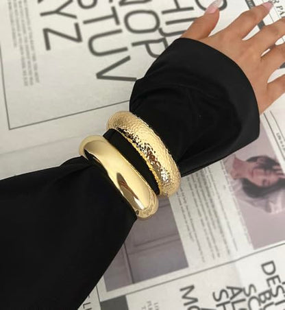 Chunky Gold Bangle Bracelets for Women, Dainty 14k Gold Plated Big Stackable Bangles Set, Trendy Statement Cuff Bracelet Stack Fashion Jewelry Gifts - style: 2 Chunky bangles