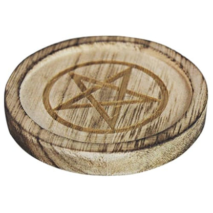 HOMSFOU Wooden Pentacle Altar Plate Candle Holder Tealight Candlestick for Home Decor Parties and Spiritual Use Elegant Centerpiece for Tables Gardens and Celebrations