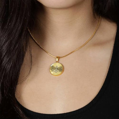 quan jewelry Yoga Lotus Flower Pendant Necklace with Om Symbol, Happy Birthday Gifts Ideas for Mom, Daughter, Women with Inspirational Quote on Gift Card - color: 18K Gold-Tone Cirle Plate