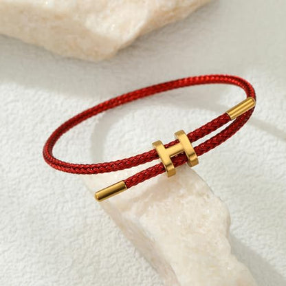 Bracelets for Women Adjustable Charm Bracelet, 18k Gold-plated Buckle Design Titanium Steel Wire Rope Women's Gift Jewelry - color: Red-Red