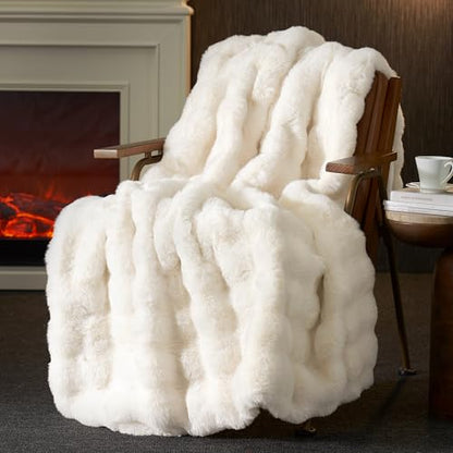 Amélie Home Faux Fur Throw Blanket, Ultra Soft Fuzzy Plush Bubble Blanket for Couch, Bed & Living Room, 60"x80", Cream White - color: Cream White, size: 60" x 80"