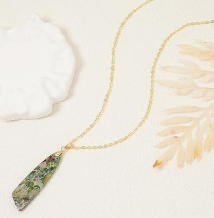 Nature Stone Necklaces for Women Boho Pendant Necklace 18K Gold Chain Necklaces