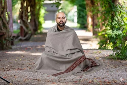 Exotic Meditation Shawl - Large Unisex Prayer Wrap, Oversize Scarf & Versatile Indian Stole Blanket - color: Light Grey