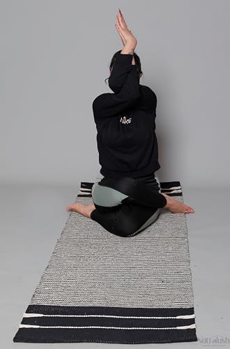 Organic Cotton Yoga Rug, Handwoven Non-Slip Yoga Mat 72x24 Inch, Washable Breathable Fitness Mat for Yoga, Pilates & Meditation, Black & White