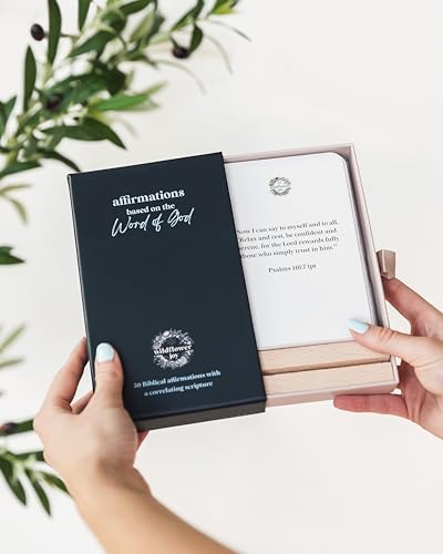 Christian Affirmation Cards for Women, 52 Affirmation Cards Based on the Word of God