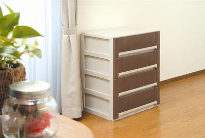 Ola. Costume Clone Case Wide with Brown