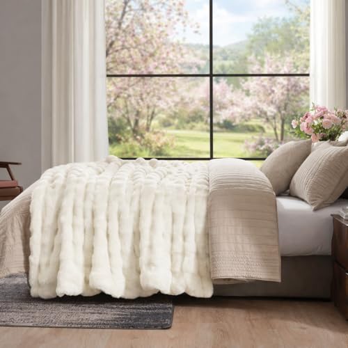 Amélie Home Faux Fur Throw Blanket, Ultra Soft Fuzzy Plush Bubble Blanket for Couch, Bed & Living Room, 60"x80", Cream White - color: Cream White, size: 60" x 80"