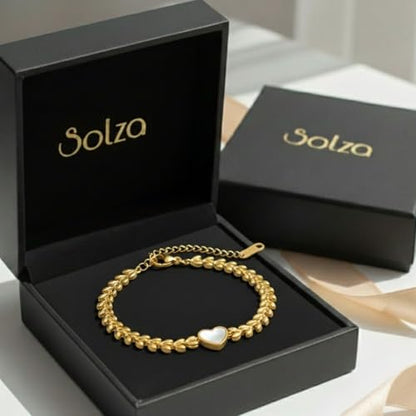 Solza Gold Bracelet for Women – Stainless Steel Heart Link Chain Jewelry, Adjustable Non-Tarnish Gold-Plated Bracelet, Stylish Stackable Bracelet for Everyday & Special Occasions - style: Bar Link