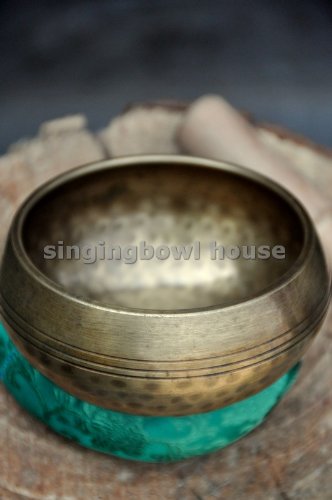 3.5 Inch Tibetan Buddhist Singing-Hand beaten singing bowl, Genuine singing bowl from Tibet