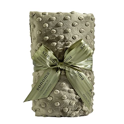Sonoma Heated Luxury Spa Wrap - Eucalyptus - color: Green Dot