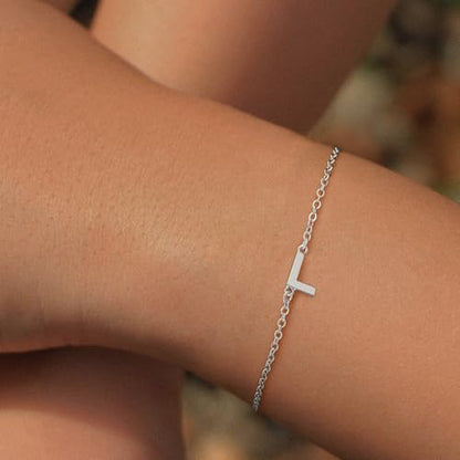 Turandoss Gold Initial Bracelets for Women Girls Jewelry Gifts Trendy - Dainty 18k Gold Plated Letter Initial Bracelet Tiny Letter A-Z Bracelets Personalized Bracelets Gifts for Women Girls Gifts - color: Silver, style: L