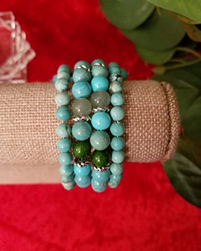 Handmade Beaded Cuff Bracelet - color: blue