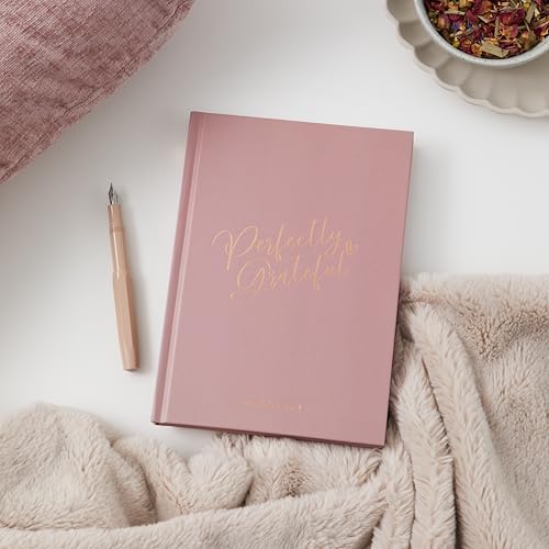 Gratitude Journal - For Gratitude and Daily Reflections - Selfcare Journal for Women and Teenagers - Reduce Stress and Overwhelm. Dusky Pink by Perfect Planner Company - color: Dusky Pink