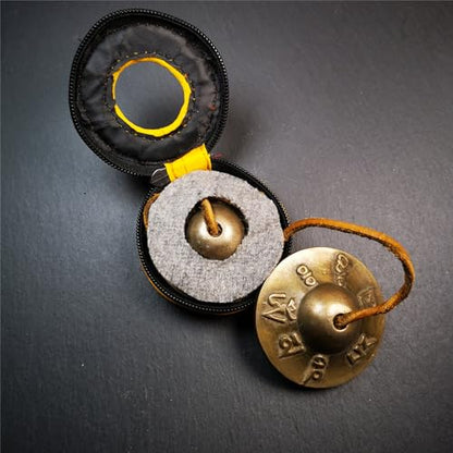Tibetan Tingsha Bell Set - Tibetan Cymbals - for Sound Healing, Yoga, Meditation, and Mindfulness,Handmade in Nepal,Made of Brass,Om Mantra Pattern,6.5cm/2.6 inch - color: 7-Brass-OM-6.5cm
