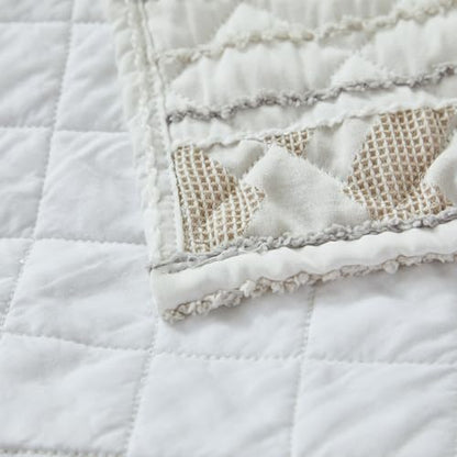 Brandream Cotton Quilted Throw Blanket – Lightweight Striped Design for All-Season Use Cozy Beige and White Throw for Sofa, Chair, or Bed