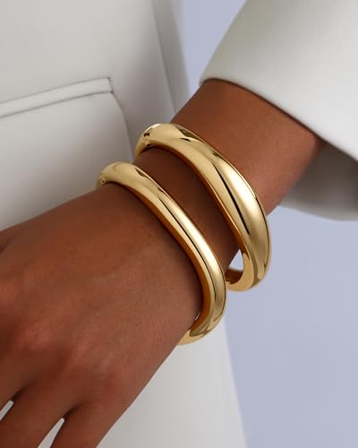 2pcs Gold Bangle Bracelets for Women, Trendy Hinged Cuff Open Wide Chunky Gold Bracelet Stack Arm Cuff Jewelry for Women