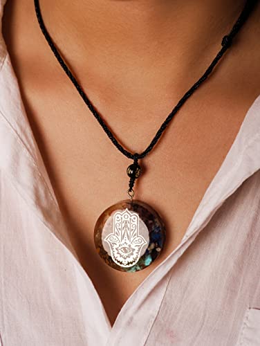 MINACHI Orgone Necklace, 7 Chakra Stone Orgonite Pendant for Spiritual Healing and Positive Energy Meditation - color: Hamsa