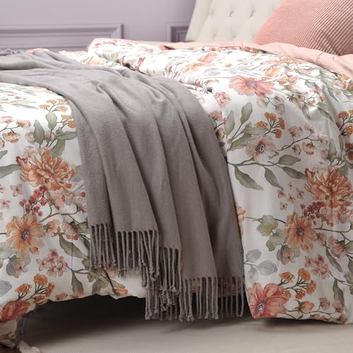 CUDDLE DREAMS Silk Throw Blanket with Hand-Knotted Fringe, Natural, Soft & Breathable (Gray) - color: Gray