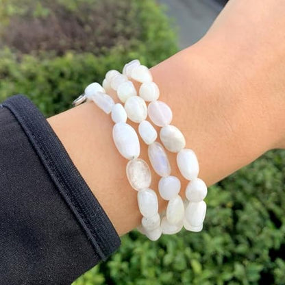 Adabele 1pc Natural Stretch Gemstone Bracelet 7mm-10mm Free Form Bead 7 Inch 7.5 Inch Healing Crystal Engergy Quartz Chakra Jewelry Women Birthday Gift - color: Blue Flash Moonstone, size: 7.5 Inch (bead size 7-10mm)