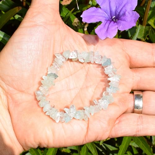Zenergy Gems Charged Premium Natural Crystal Chip Bead Bracelet + Moroccan Selenite Charging Crystal [Included] - color: Aquamarine