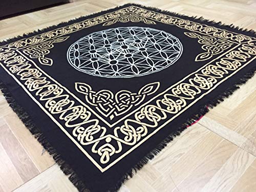 Indian Consigners Altar Cloth Geometric Witchcraft Alter Tarot Spread Top Cloth Wiccan Square Spiritual 18 by 18 Sacred(Geometric Gold Silver) - color: Geometric Gold Silver