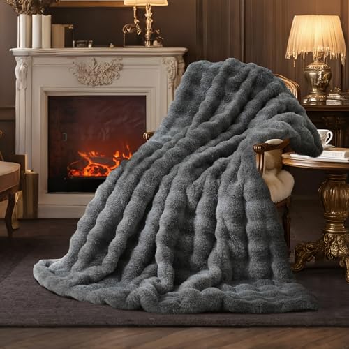 Amélie Home Faux Fur Throw Blanket for Couch, Ultra Soft Fuzzy Plush Bubble Throw for Sofa, Living Room & Home Decor, 50"x60", Cationic Wolf Gray - color: Heather Grey, size: 50" x 60"
