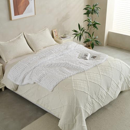Soft Knitted Throw Blanket - 50x60 Inch Cozy & Lightweight All-Season Blanket, Wrinkle-Resistant Polyester for Couch, Bed, Sofa, Reading Nook (White) - color: White