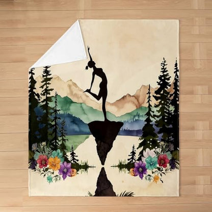 Castle Fairy Yoga Flannel Fleece Throw Blanket 40"x50" Botanical Flowers Natural Landscape Fuzzy Blanket for Sofa Couch Country Rustic All Season Bed Blankets Lightweight Plush Blankets,Beige - color: Beige 1, size: 40"×50"