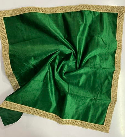 SMMS Spiritual Velvet Table Cloth Altar Tarot Spread (Green, Medium- 61cm*61cm/ 24inch*24inch) - color: Green, size: Medium- 61cm*61cm/ 24inch*24inch