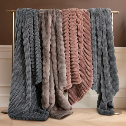 Amélie Home Faux Fur Throw Blanket, Ultra Soft Fuzzy Plush Bubble Blanket for Couch, Bed & Living Room, 60"x80", Cationic Bear Brown - color: Heather Brown, size: 60" x 80"