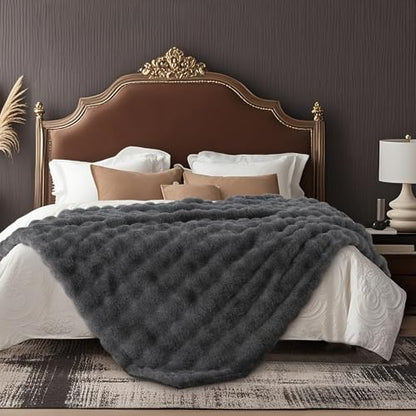 Amélie Home Faux Fur Throw Blanket, Ultra Soft Fuzzy Plush Bubble Blanket for Couch, Bed & Living Room, 60"x80", Cationic Wolf Gray - color: Heather Grey, size: 60" x 80"