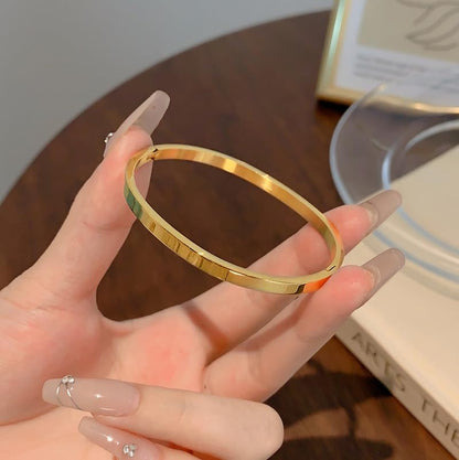 Gold Bangle for Women - 18K Gold Plated Stainless Steel Love Friendship Crystal Bracelets with Cubic Zirconia - color: 3mm bangle - gold