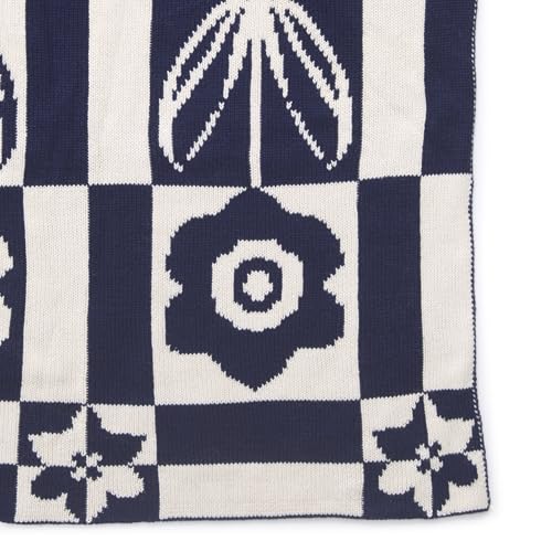 Vera Bradley Women's Cotton Double Knit Throw Blanket - color: Daffodils Peacoat